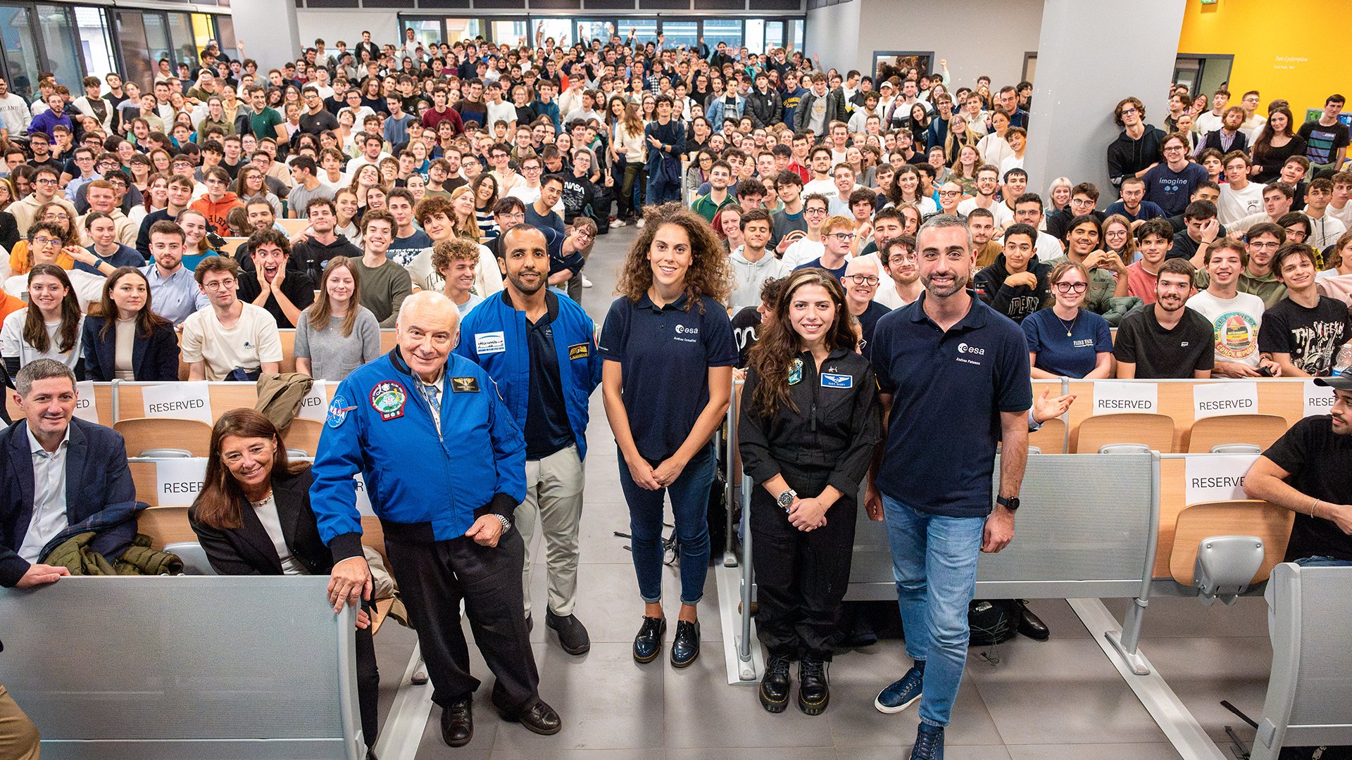 Incontro degli astronauti al Politecnico